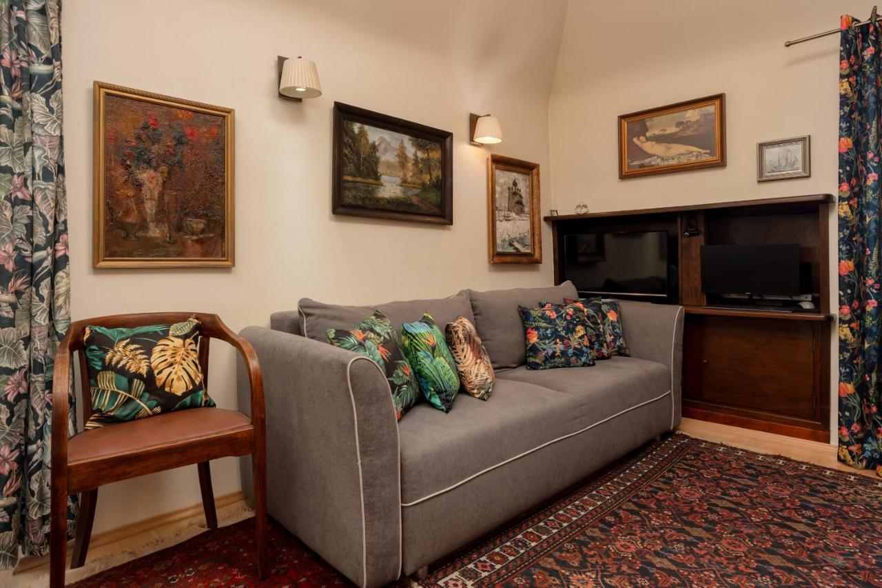 Atmospheric Apartment Next To Warsaw Old Town Square By Noclegi Renters Varsóvia Exterior foto