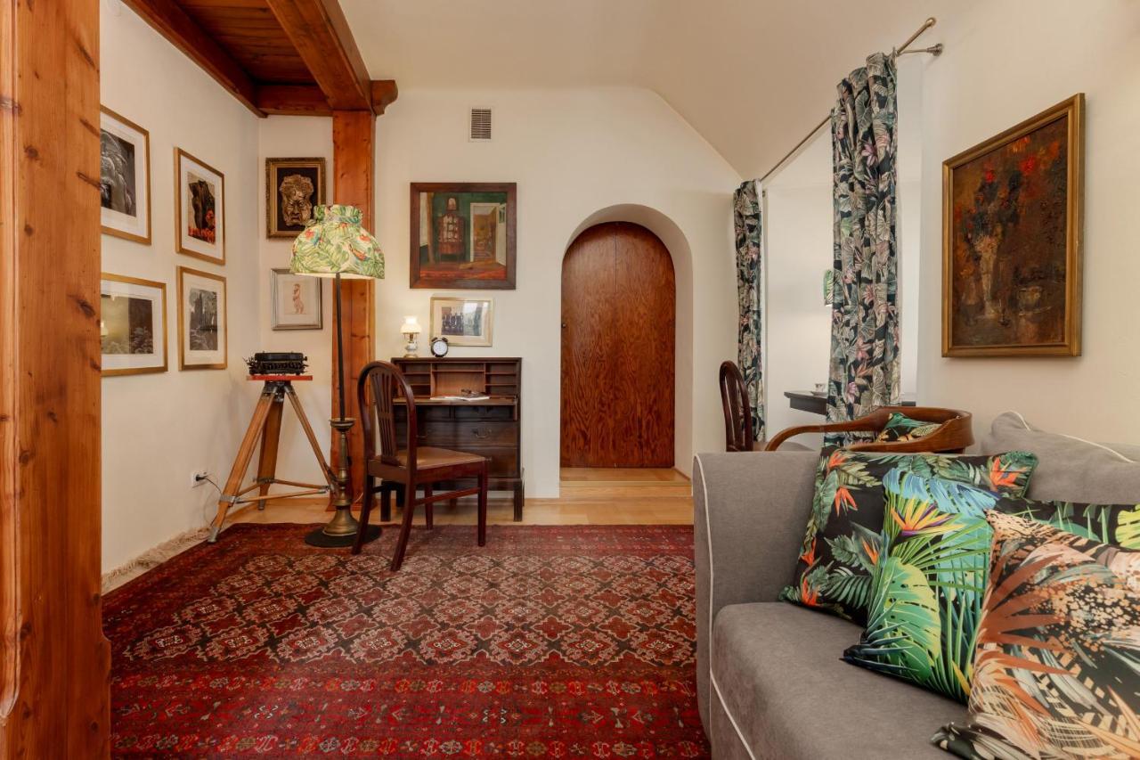 Atmospheric Apartment Next To Warsaw Old Town Square By Noclegi Renters Varsóvia Exterior foto